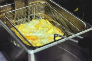 Soda Api untuk Dapur Mampet? Bahaya & Solusi Terbaik Jakarta 4 Restaurant Kitchen Grease Trap